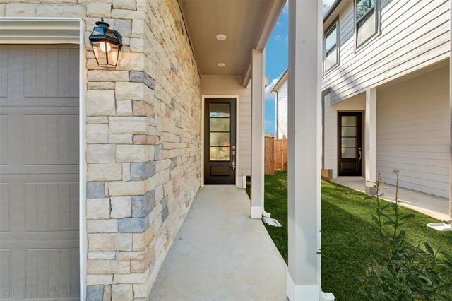 590 Dry Fork Lane, Conroe, TX 77304