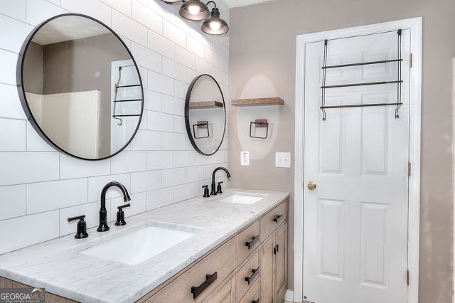 908 Fawnfield Drive, Monroe, GA 30656