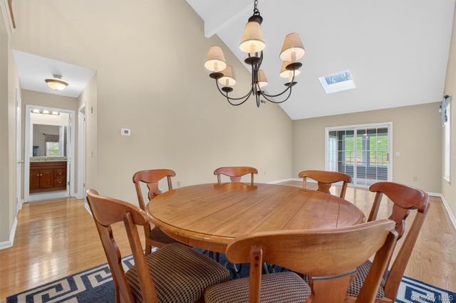 27 Tall Tree Lane, Poughkeepsie, NY 12601