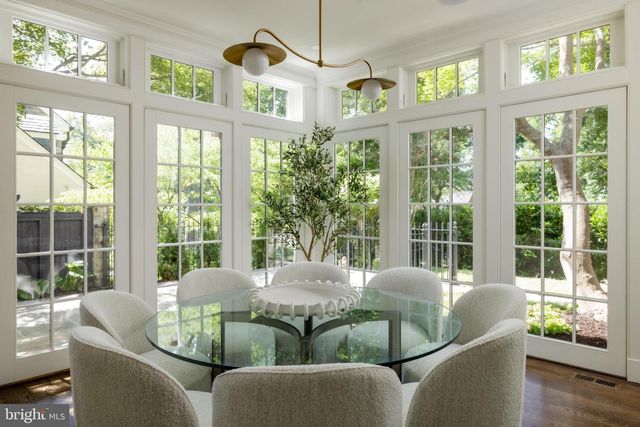 2825 MCGILL TER NW, Washington, DC 20008