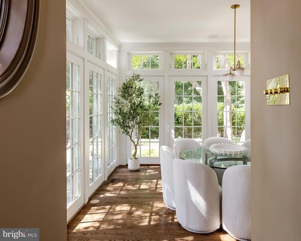 2825 MCGILL TER NW, Washington, DC 20008