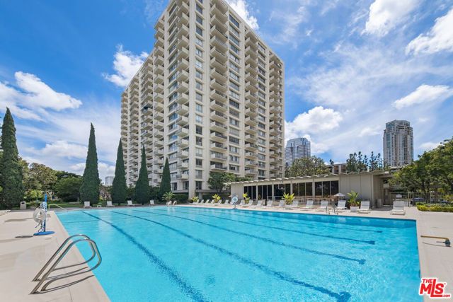 2170 Century Parkway 2003, Los Angeles, CA 90067