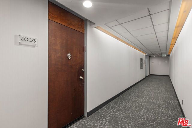 2170 Century Parkway 2003, Los Angeles, CA 90067