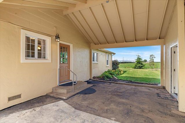 607 E Keyes Rd, Ceres, CA 95307