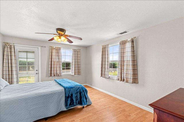 607 E Keyes Rd, Ceres, CA 95307