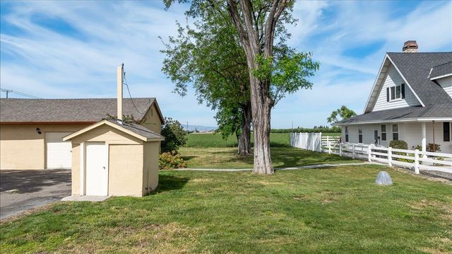 607 E Keyes Rd, Ceres, CA 95307