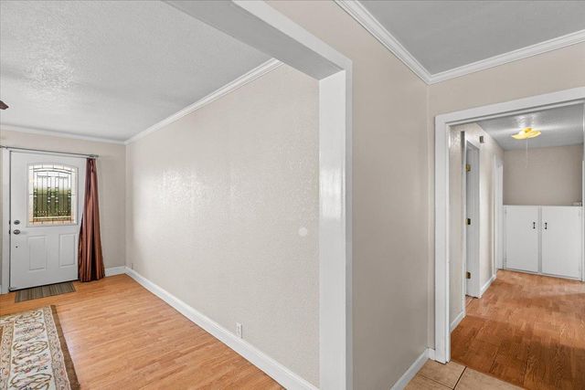 607 E Keyes Rd, Ceres, CA 95307