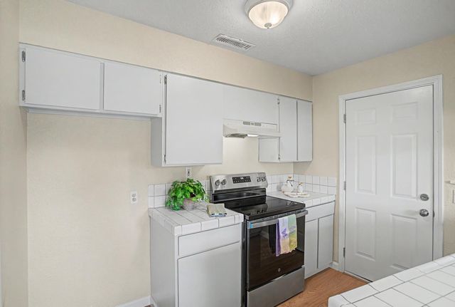1157 Watt Ave, Sacramento, CA 95864