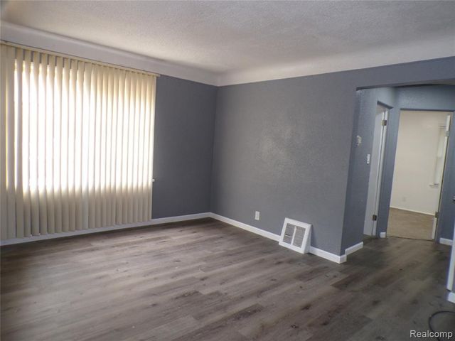 19467 Greydale Avenue, Detroit, MI 48219