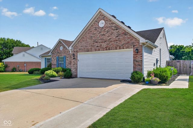 788 Weeping Way Lane, Avon, IN 46123