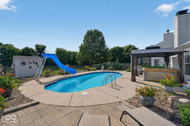 788 Weeping Way Lane, Avon, IN 46123