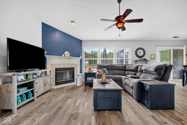 788 Weeping Way Lane, Avon, IN 46123