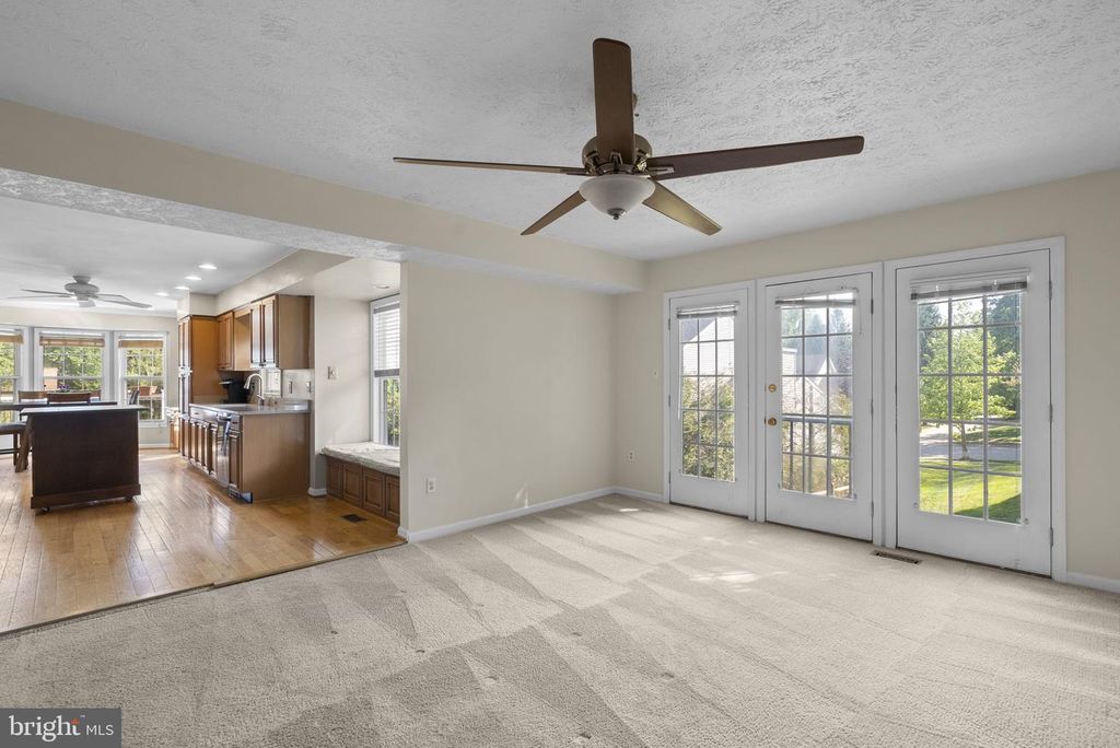 Image 17 of property listing at 11645 SUN CIRCLE WAY, Columbia, MD 21044