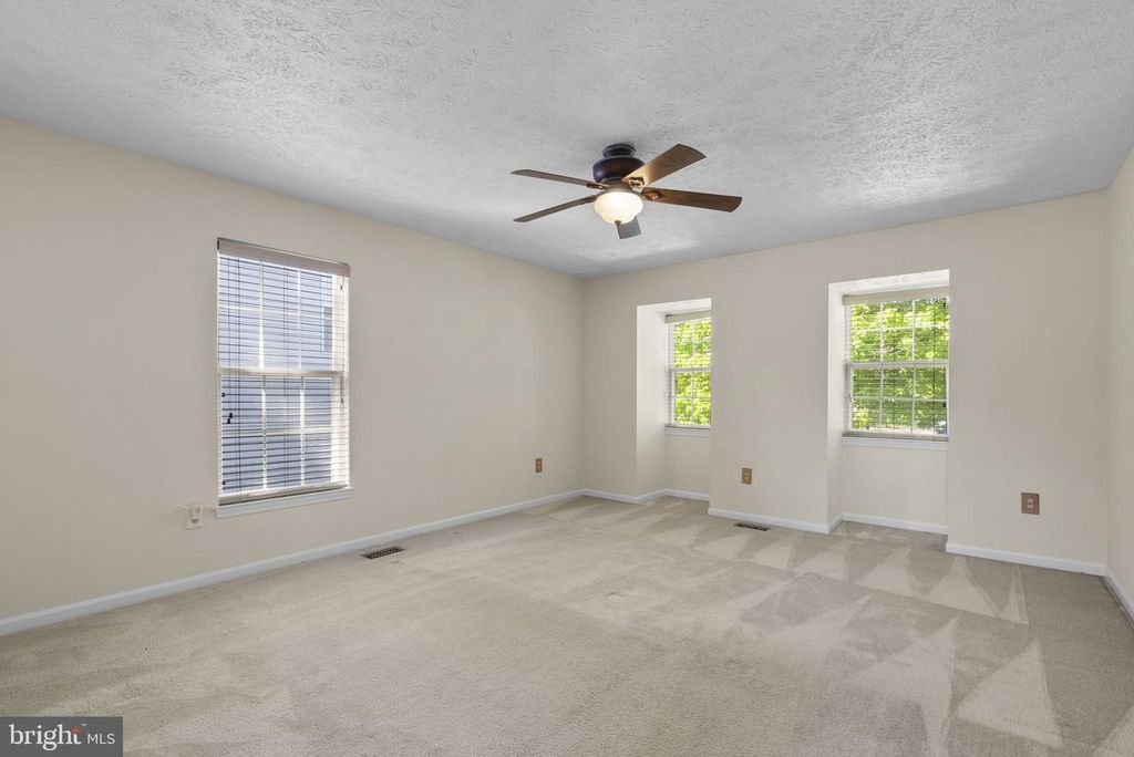 Image 20 of property listing at 11645 SUN CIRCLE WAY, Columbia, MD 21044