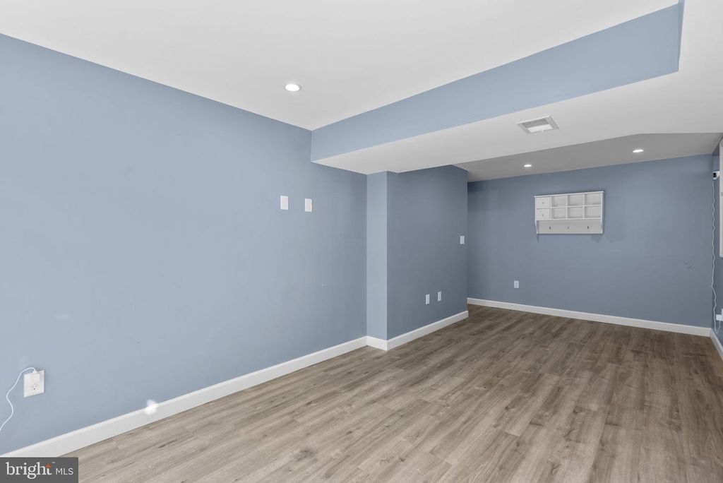 Image 34 of property listing at 11645 SUN CIRCLE WAY, Columbia, MD 21044