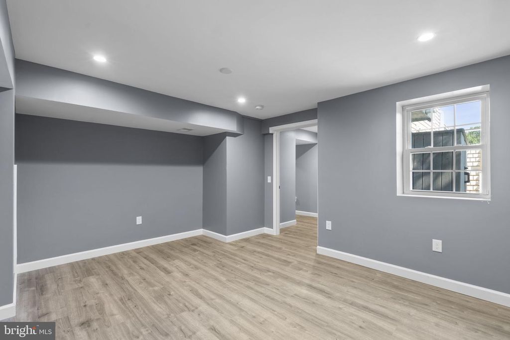Image 37 of property listing at 11645 SUN CIRCLE WAY, Columbia, MD 21044