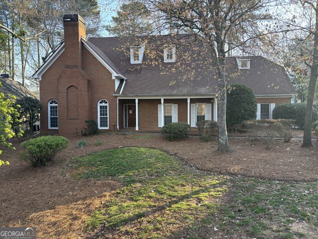 105 Lazy Laurel Chase, Roswell, GA 30076