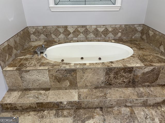 105 Lazy Laurel Chase, Roswell, GA 30076