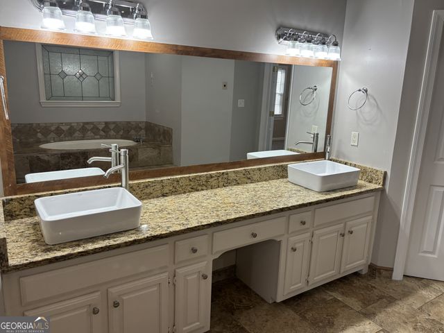 105 Lazy Laurel Chase, Roswell, GA 30076