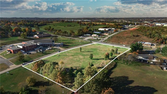 Lots 1 & 2 Arbor Drive, Harrison, AR 72601