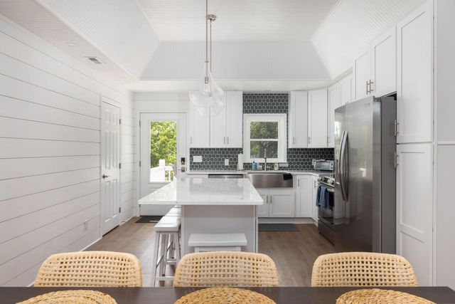 503 Pompano Street, Edisto Island, SC 29438