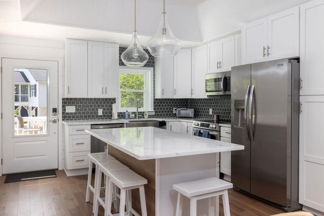 503 Pompano Street, Edisto Island, SC 29438