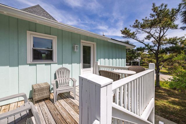503 Pompano Street, Edisto Island, SC 29438