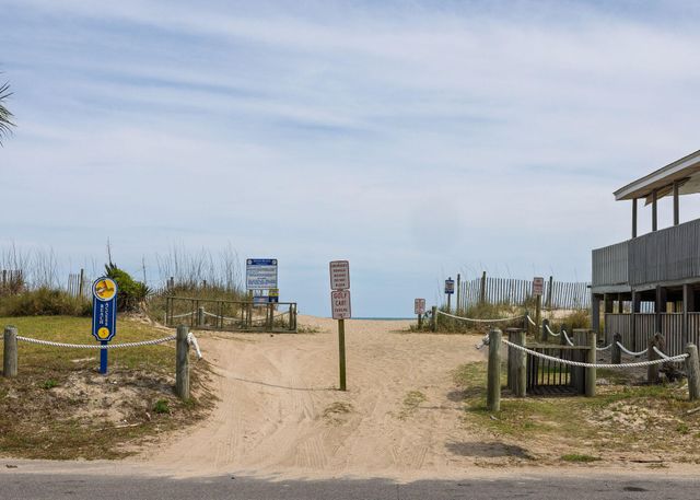 503 Pompano Street, Edisto Island, SC 29438