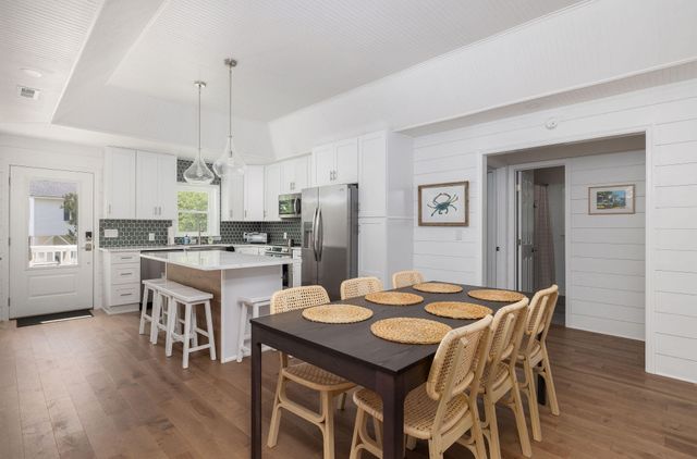 503 Pompano Street, Edisto Island, SC 29438