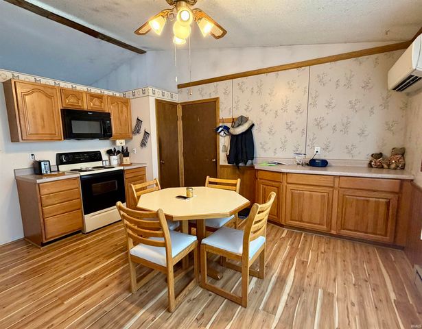 111 Riley Meadows Drive, Delphi, IN 46923