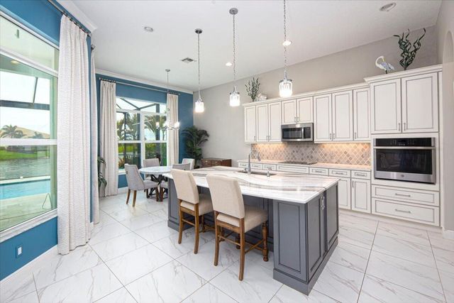 9116 SW Pepoli Way, Port St. Lucie, Port St Lucie, FL 34987