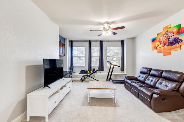 2500 Charolais CT, Round Rock, TX 78681