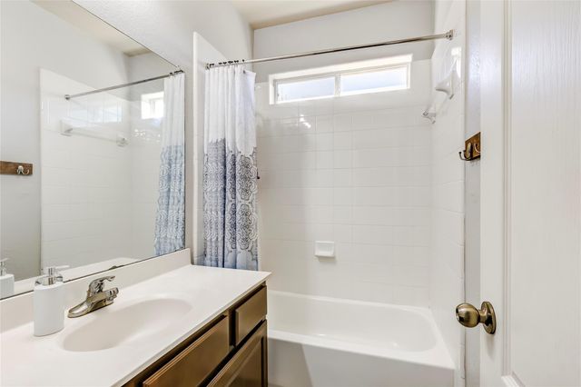 2500 Charolais CT, Round Rock, TX 78681