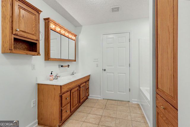 1691 Arrowhead Road, Greensboro, GA 30642