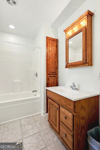 1691 Arrowhead Road, Greensboro, GA 30642