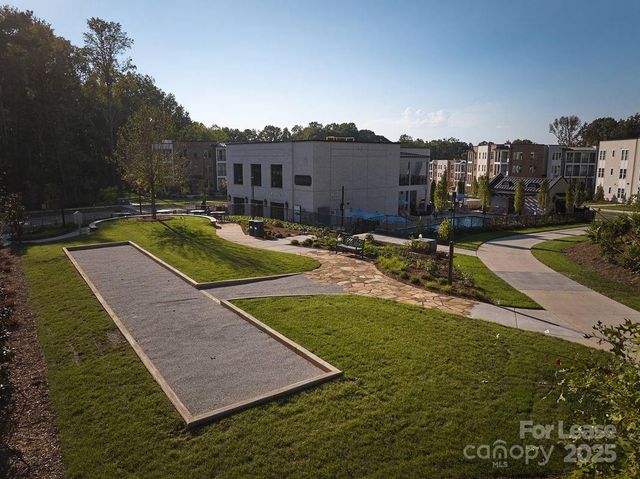 19020 Potts Park Lane A2M2, Davidson, NC 28036