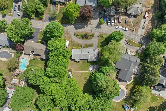 394 Pearl St, Reading, MA 01867