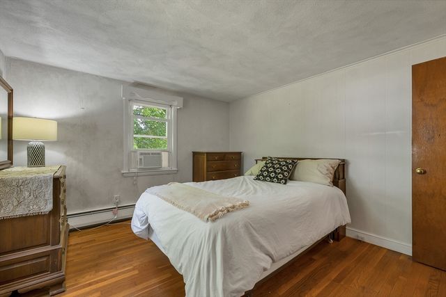 394 Pearl St, Reading, MA 01867