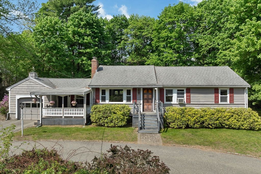 394 Pearl St, Reading, MA 01867