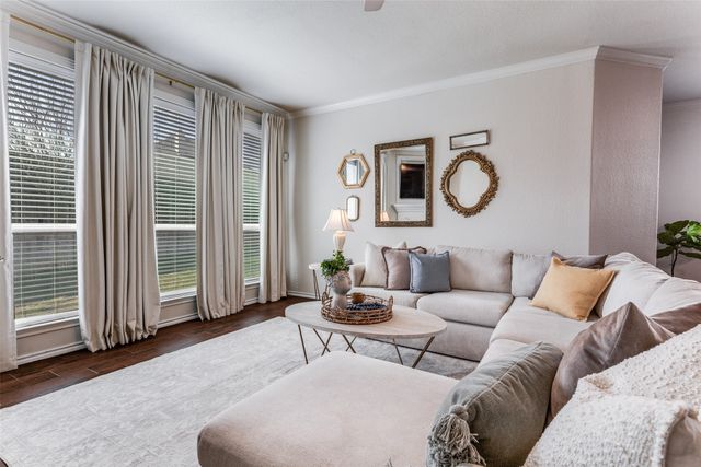 6741 Friendsway Drive, Fort Worth, TX 76137