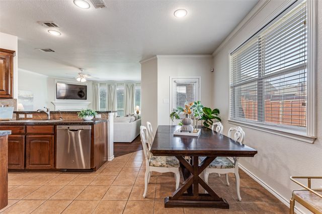 6741 Friendsway Drive, Fort Worth, TX 76137