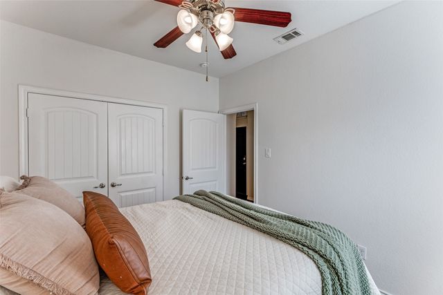 6741 Friendsway Drive, Fort Worth, TX 76137