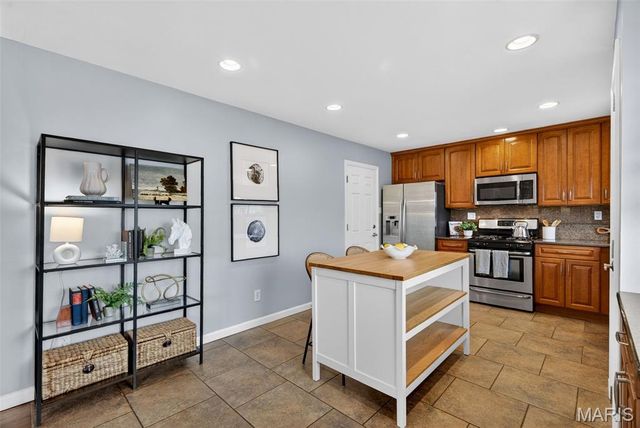 5330 Mild Drive, St Louis, MO 63129