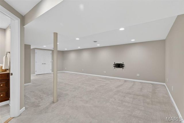 5330 Mild Drive, St Louis, MO 63129