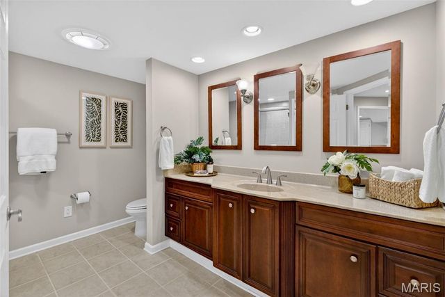 5330 Mild Drive, St Louis, MO 63129