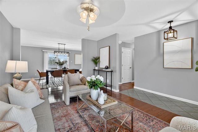 5330 Mild Drive, St Louis, MO 63129