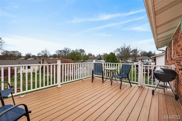 5330 Mild Drive, St Louis, MO 63129