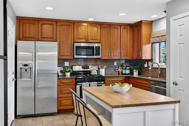 5330 Mild Drive, St Louis, MO 63129