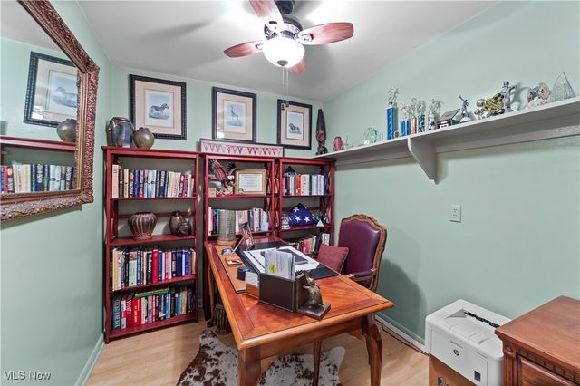 18975 Van Aken Boulevard 401, Shaker Heights, OH 44122