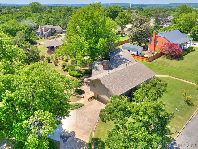 1420 E Fairview Avenue, Sapulpa, OK 74066